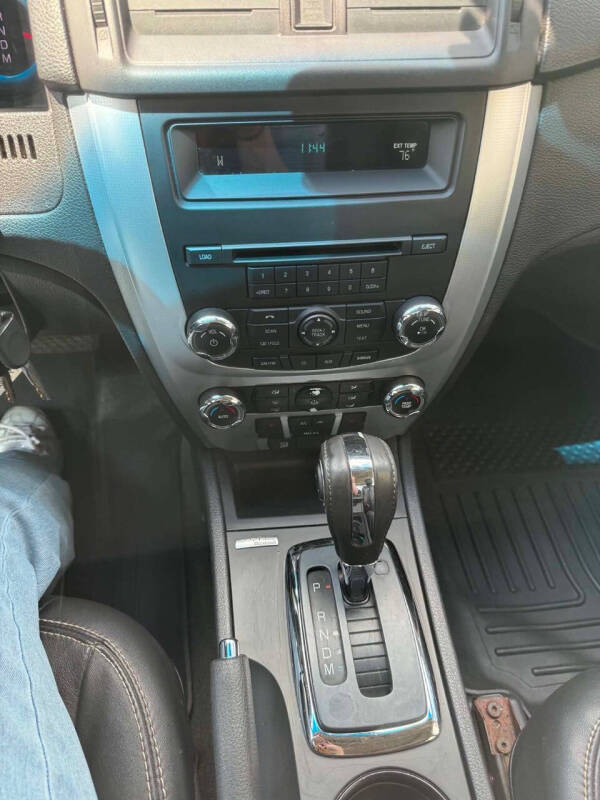 2012 Ford Fusion SEL