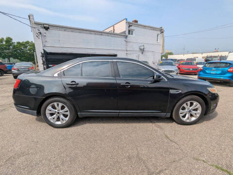2012 Ford Taurus SEL