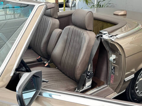 1987 Mercedes-Benz 560-Class 560 SL