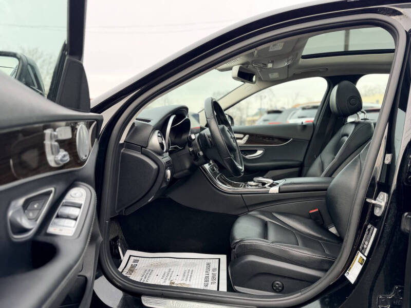 2017 Mercedes-Benz C-Class C 300 Luxury 4MATIC