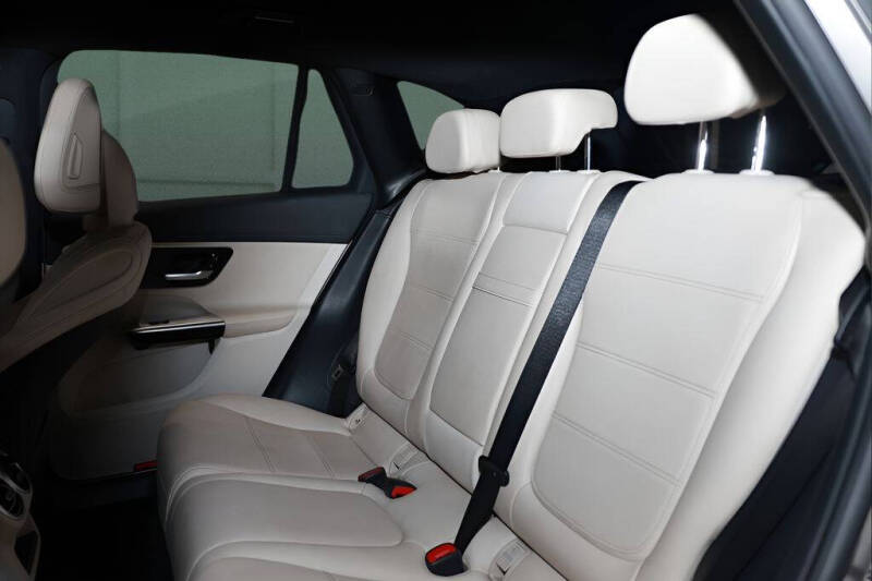 2023 Mercedes-Benz GLC GLC 300