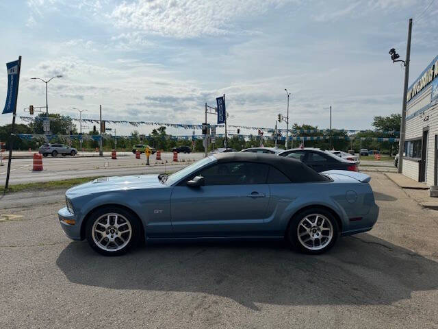 2005 Ford Mustang GT Premium