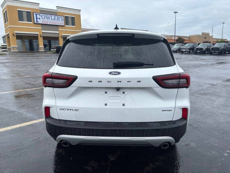 2024 Ford Escape Active