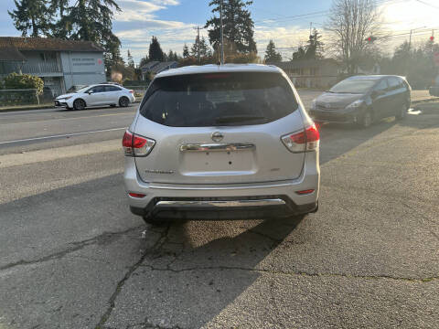 2014 Nissan Pathfinder S