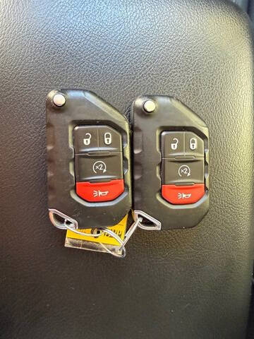 2022 Jeep Gladiator Sport S