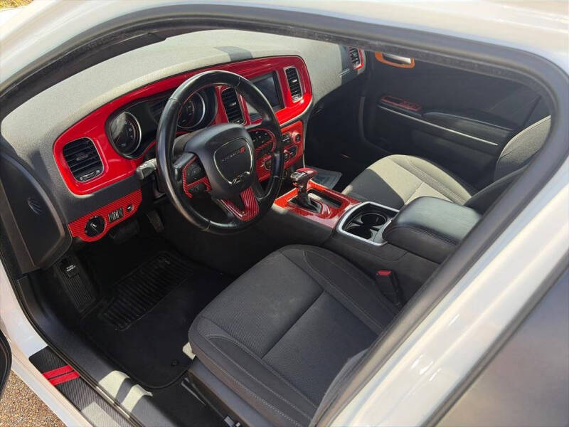 2019 Dodge Charger SXT