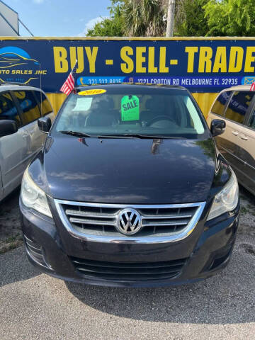 2010 Volkswagen Routan