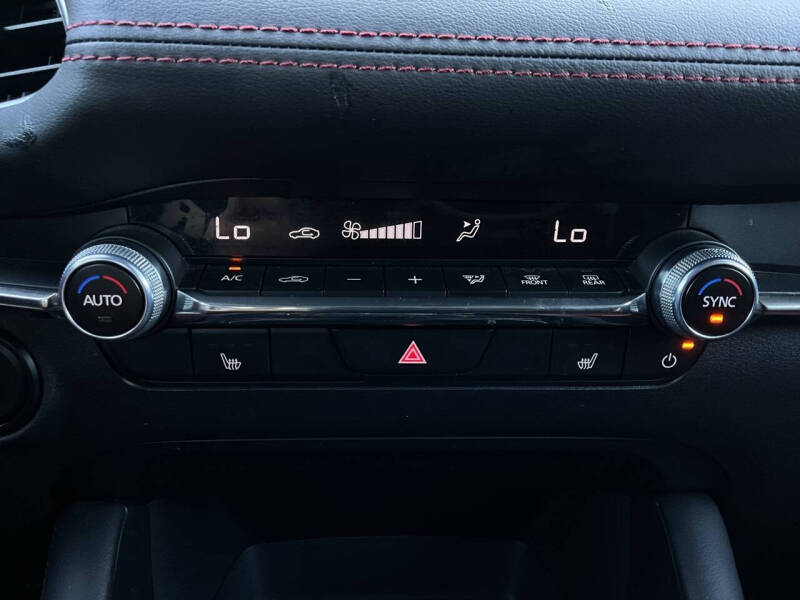 2025 Mazda Mazda3 Sedan 2.5 S Carbon Edition