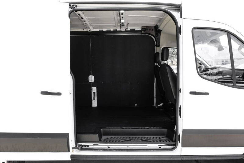 2023 Ford Transit