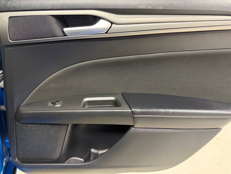 2019 Ford Fusion Hybrid SE