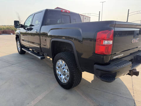 2016 GMC Sierra 2500HD Denali