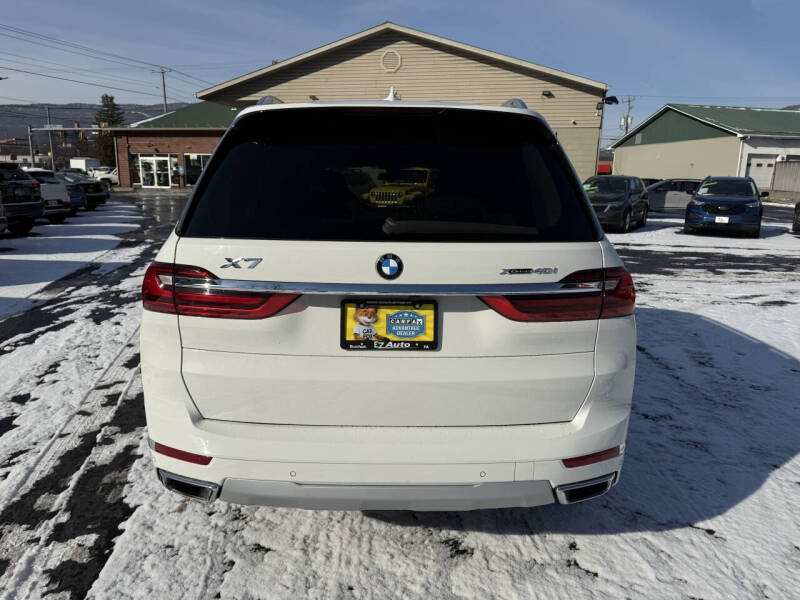 2022 BMW X7 xDrive40i