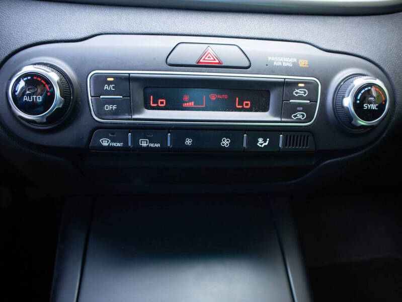 2019 Kia Sorento LX V6