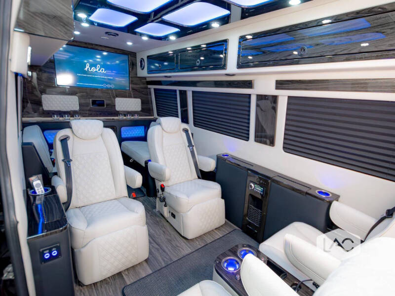 2024 Mercedes-Benz Sprinter 3500XD