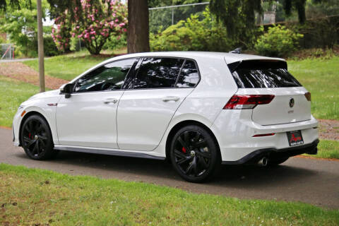 2023 Volkswagen Golf GTI SE