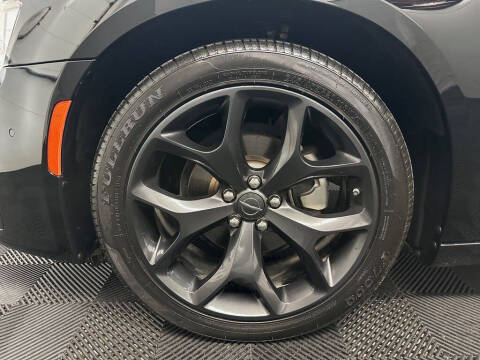 2023 Chrysler 300 S V6