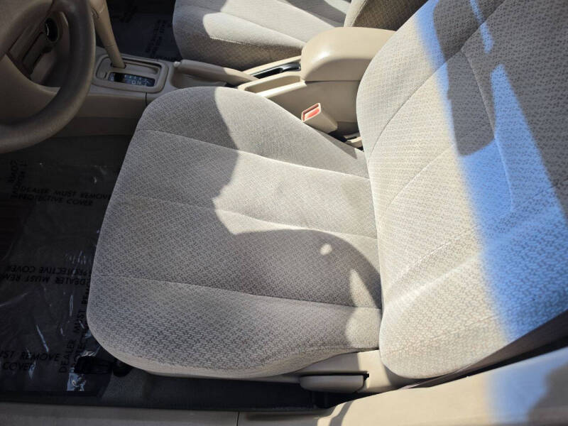 2000 Toyota Corolla LE