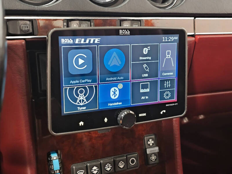 1986 Mercedes-Benz 560-Class 560 SL