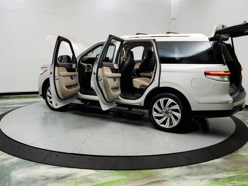 2022 Lincoln Navigator Reserve