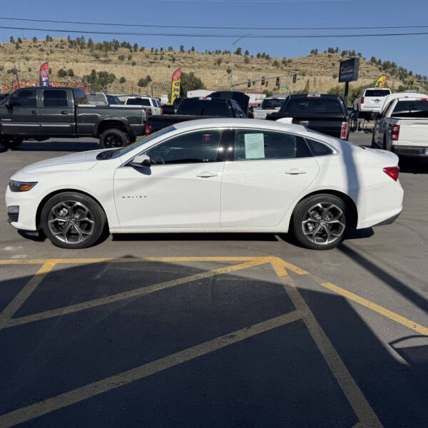 2024 Chevrolet Malibu LT