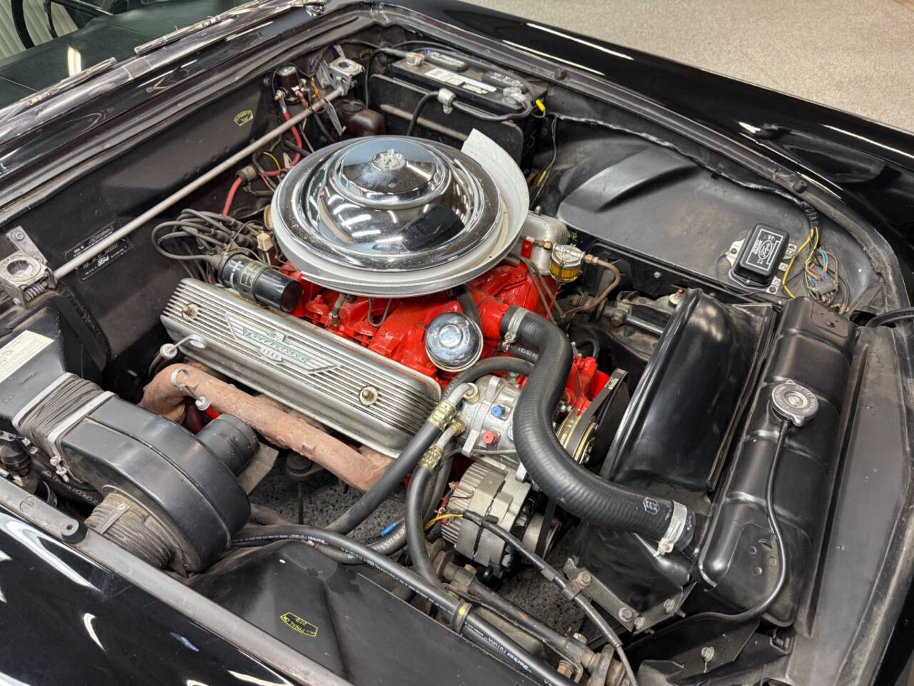 1956 Ford Thunderbird 34