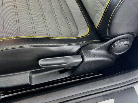 2016 Volkswagen Beetle 1.8T Dune PZEV