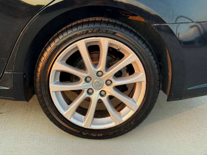 2014 Toyota Avalon XLE