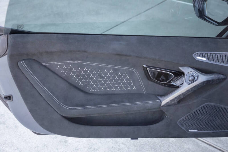 2018 Lamborghini Huracan LP 640-4 Performante Spyder