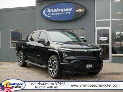 2024 Chevrolet Silverado EV for sale at SHAKOPEE CHEVROLET in Shakopee MN