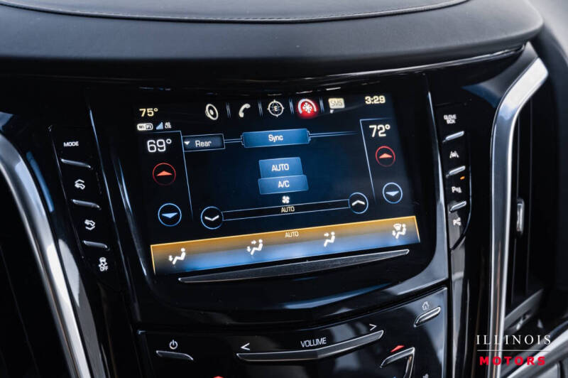 2019 Cadillac Escalade Platinum