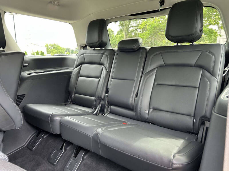 2026 Lincoln Navigator Premiere