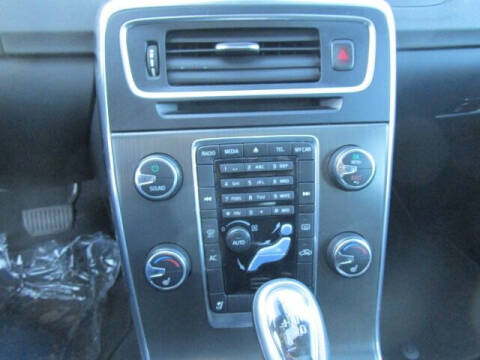 2013 Volvo S60 T5 Premier Plus