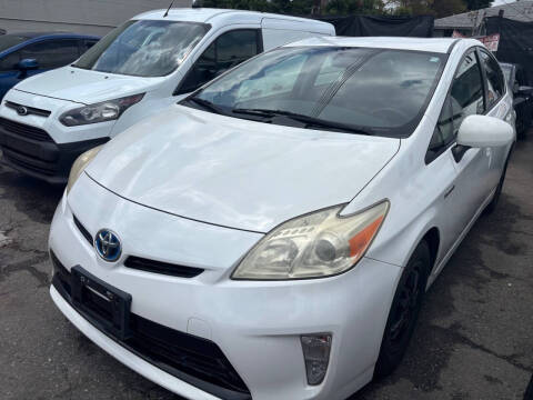 2013 Toyota Prius Two