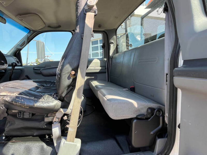 2006 Ford F-750 Super Duty