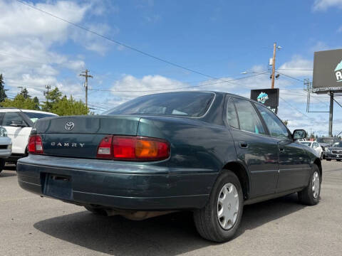 1996 Toyota Camry DX