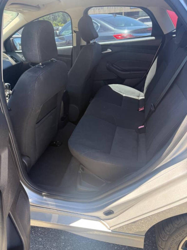 2015 Ford Focus SE