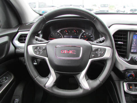 2023 GMC Acadia SLT