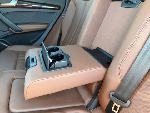 2019 Audi Q5 quattro Premium Plus 45 TFSI