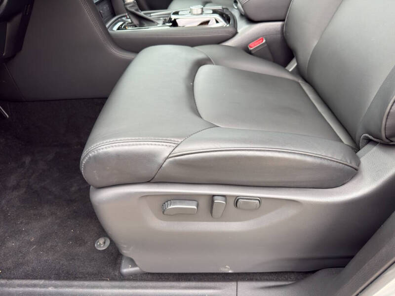 2024 Nissan Armada SV