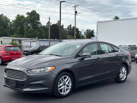 2015 Ford Fusion SE