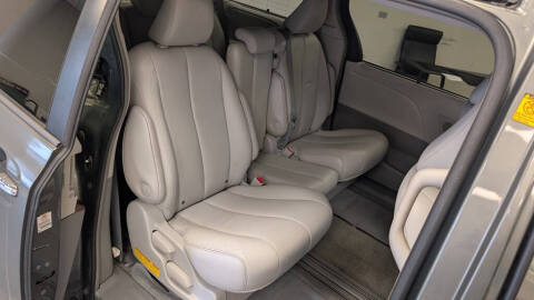 2012 Toyota Sienna XLE 8-Passenger