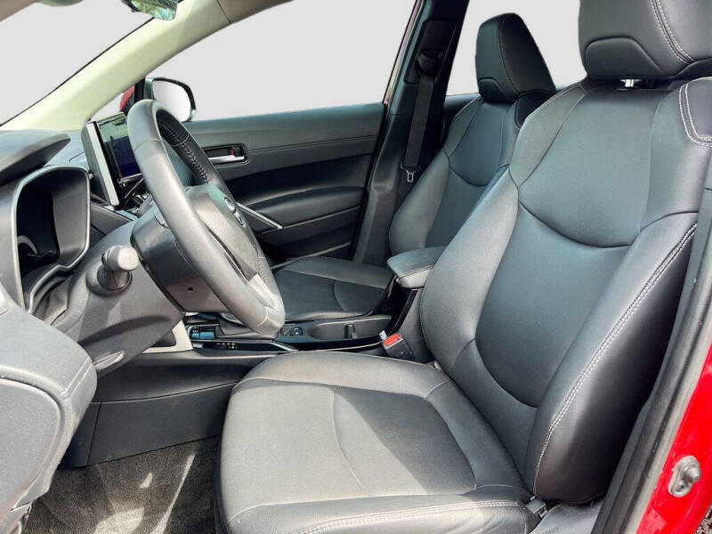 2024 Toyota Corolla Cross XLE