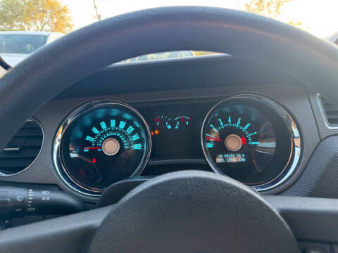 2011 Ford Mustang V6 Premium