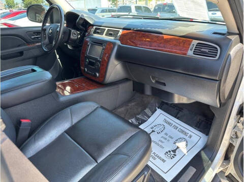 2013 Chevrolet Suburban LTZ