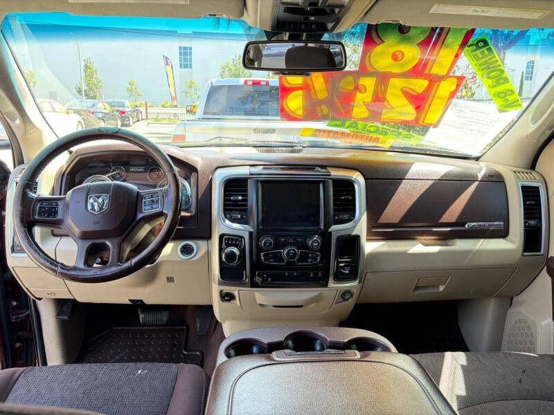 2018 RAM 1500 SLT