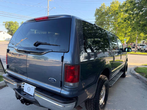 2003 Ford Excursion XLT