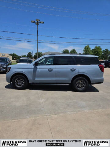 2025 Ford Expedition Active
