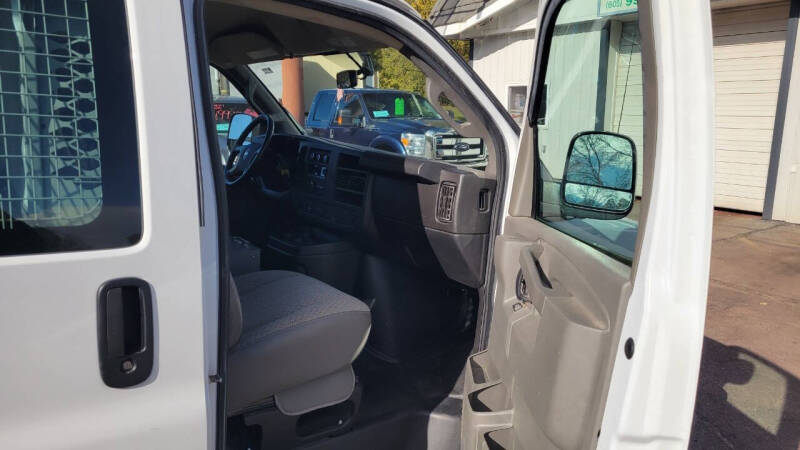 2019 Chevrolet Express 2500