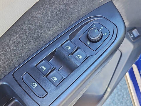 2024 Volkswagen Taos SE 4Motion