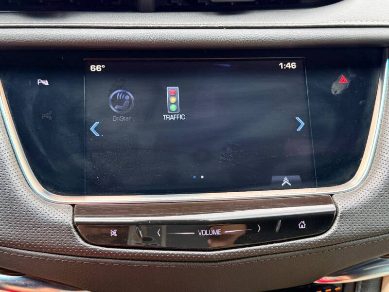 2017 Cadillac XT5 Premium Luxury
